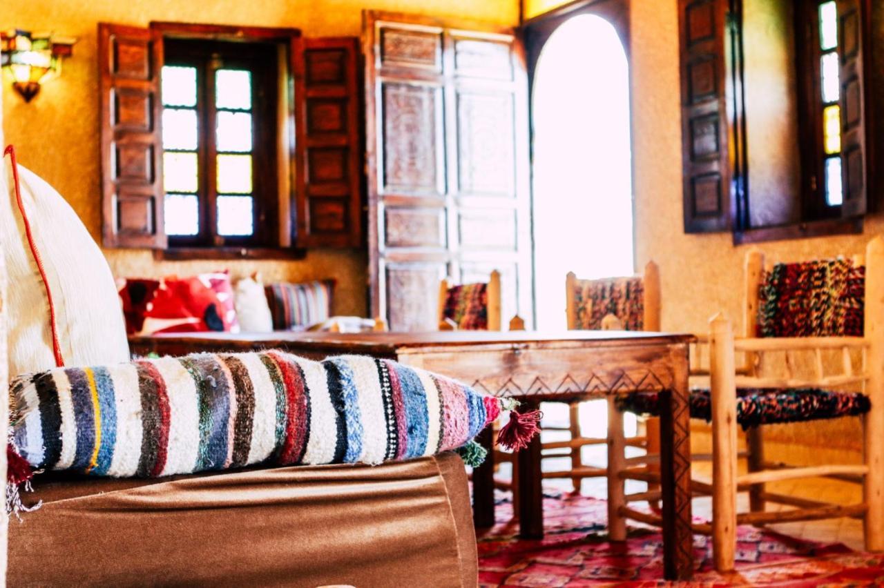 Riad Caravasar Merzouga Exterior foto