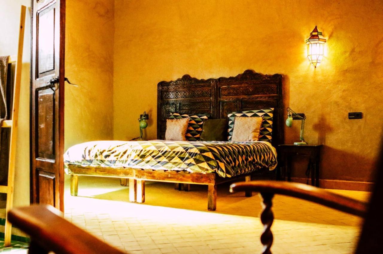 Riad Caravasar Merzouga Exterior foto